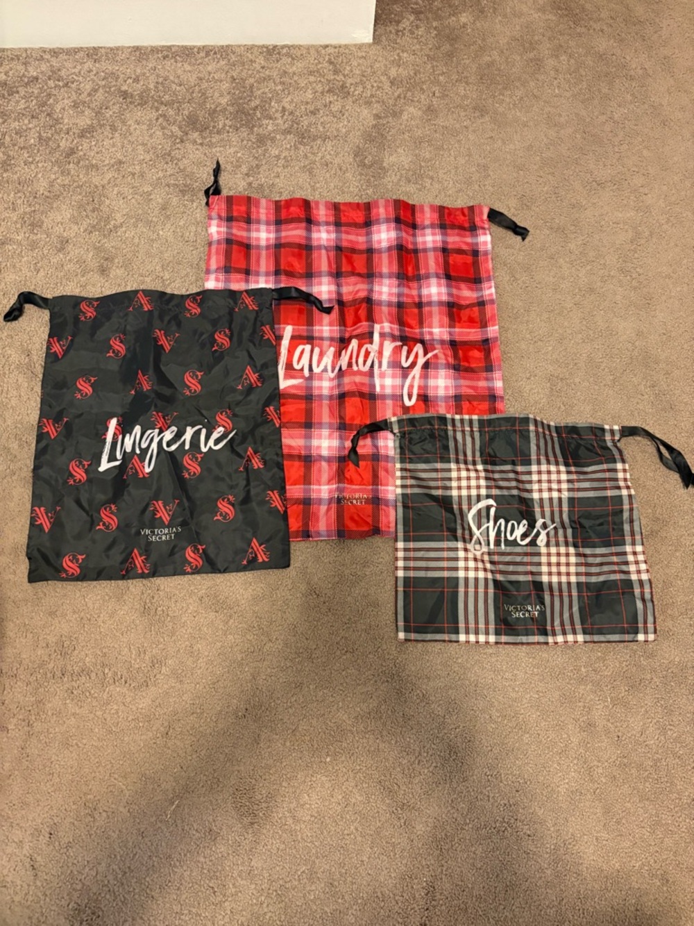 Victoria Secret travel bags never used